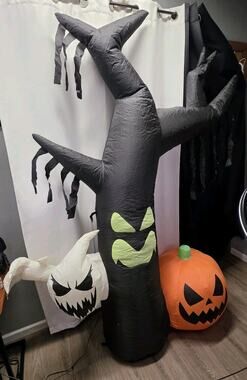 Gemmy Airblown Ghostly Tree Scene Light Up 7 Feet Halloween Inflatable Pumpkin